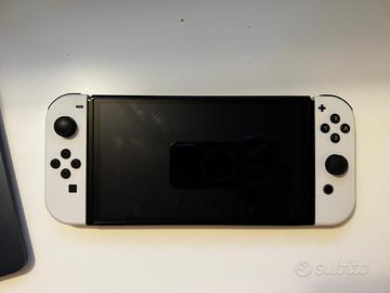 Nintendo Switch OLED + Red Dead Redemption