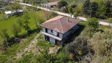 CASA INDIPENDENTE A CORIANO