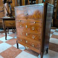 Secretaire à abattant o elegante scrittoio antico.