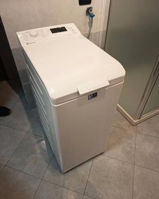 Lavatrice Electrolux carica dall'alto