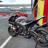 Aprilia RSV4 1100 - 2021