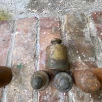 Pesi antichi per bilancia