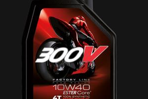 300V Factory Line Road Racing 10W40