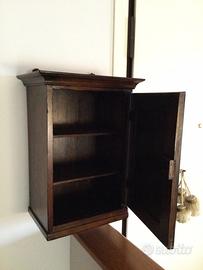 Stipetto portachiavi in legno