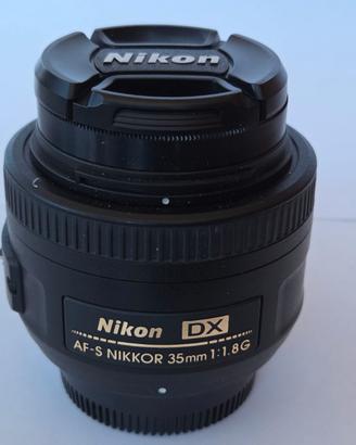 Nikon AF-S Nikkor 35mm 1:1.8 G DX