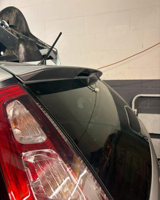 Alettone fiat grande punto