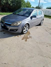 Opel astra 1900