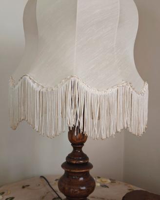 Lampada da tavolo vintage / Abat-jour con frange