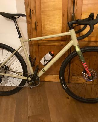 Gravel Wilier Jaroon L