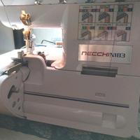 Taglia e cuci Necchi N183