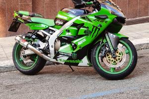 Kawasaki ninja zx6r