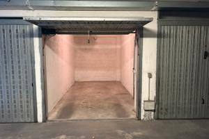 Box auto Piazza dell'Orologio