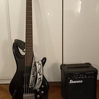 Basso Ibanez 5 corde con amplificatore