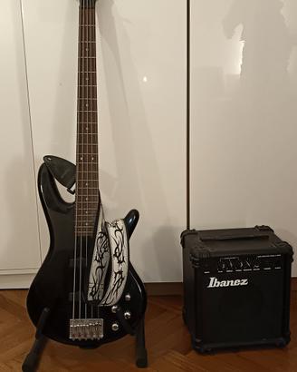 Basso Ibanez 5 corde con amplificatore