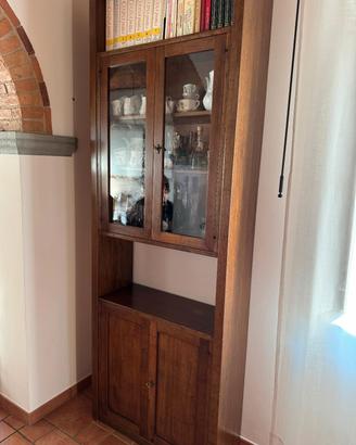 Mobile vetrina in legno
