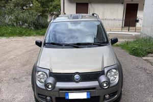 FIAT PANDA CROSS 4x4