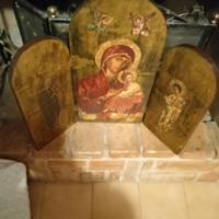 un ritratto della madonna e Gesù su legno in decou