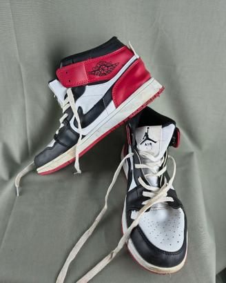 Jordan 1 Black Toe bianche rosse e nere - 39