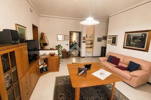 4 LOCALI A PORTO TORRES