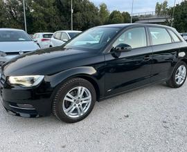 Audi A3 Sportback 1.6 Tdi 105 Cv S-Tronic Ambition