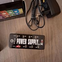 Alimentatore multiplo effetti chitarra