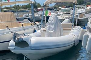 Gommone  tes marine Perla