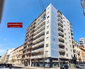 Via Pupino ang.C.so Umberto prestigioso plurivani