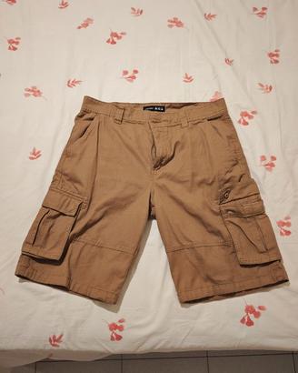Short Cargo e maglietta Terranova