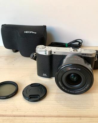 Fotocamera mirrorless Samsung NX3000