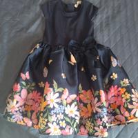 Vestito Abito smanicato H&M €8,90
Taglia 6-8 anni
