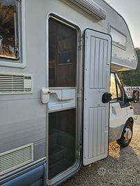 Camper Rimor Superbrig 677 TC