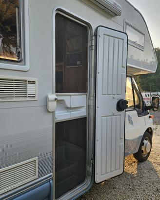 Camper Rimor Superbrig 677 TC