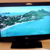 TV LG 32LF2500 full HD 1920x1080