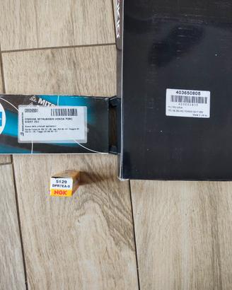 kit ricambi moto scooter 