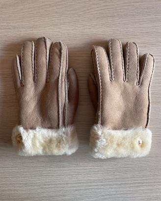 Guanti GUESS originali, con pelliccia interna