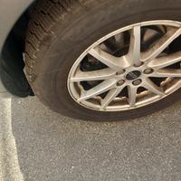 cerchi e gomme 17 evoque. jaguar