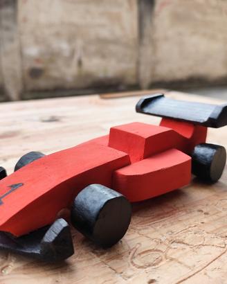 Macchina formula 1 artigianale in legno 