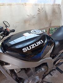 serbatoio Benzina Suzuki gs500 2002 in poi