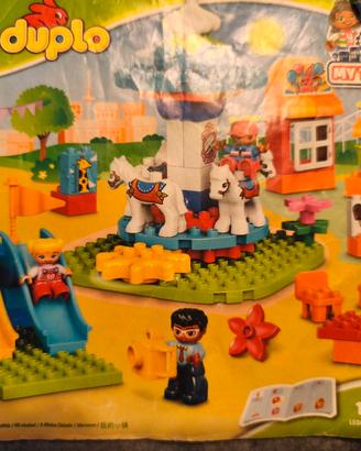 
Lego Duplo MyTown Gita al Luna Park 10841