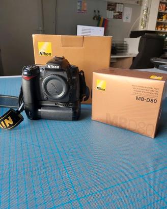 Appareil photo Nikon D90 + Grip