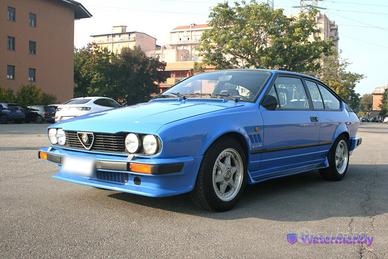Alfa Romeo GTV 2.0