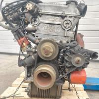 Motore Alfa Romeo 75 1.6 benzina del 1991 AR61101