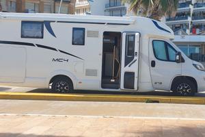 McLouis MC4 273 del 2024