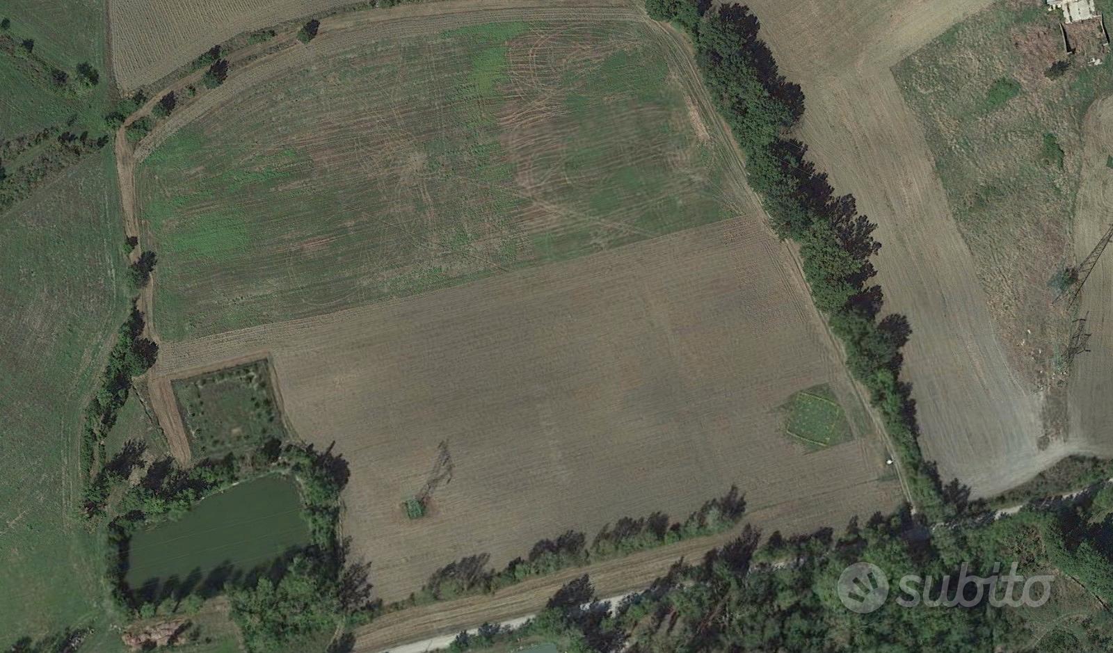 Terreno agricolo di 10 ettari - Vista 2