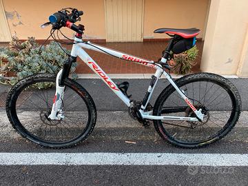 Bicicletta Sram  Ridley