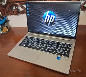 HP ProBook 450 G8 i5-1135G7 16 RAM 512 SSD