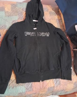 felpa nera freddy