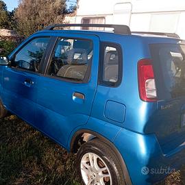 Suzuki ignis 2003