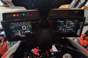 Yamaha Tracer 9 accessoriata