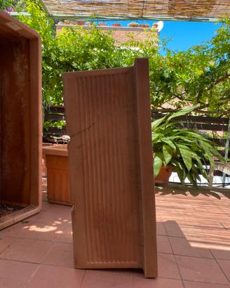 Vaso rettangolare di plastica